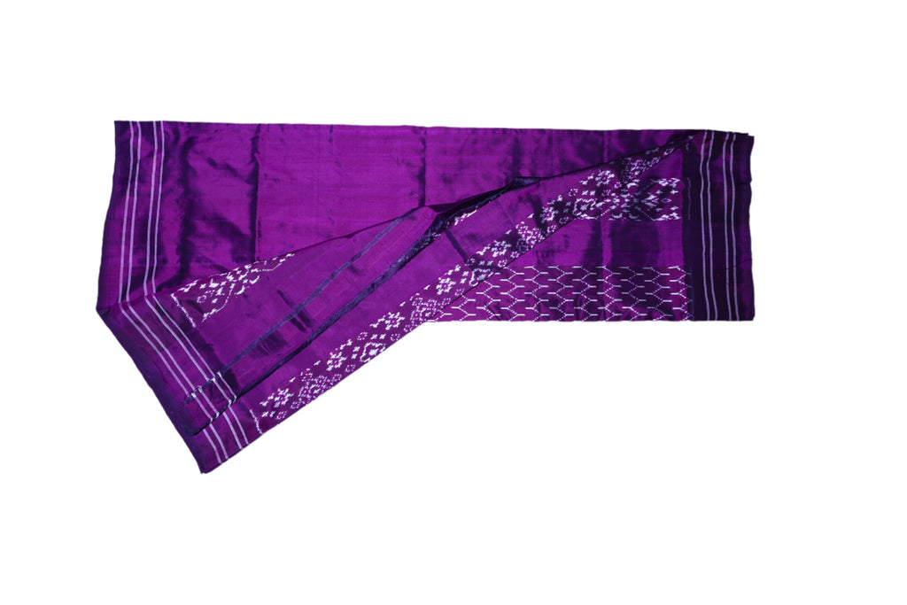Handloom Pochampally Ikkat Pattu Saree - Premium Silk Saree with Running Blouse