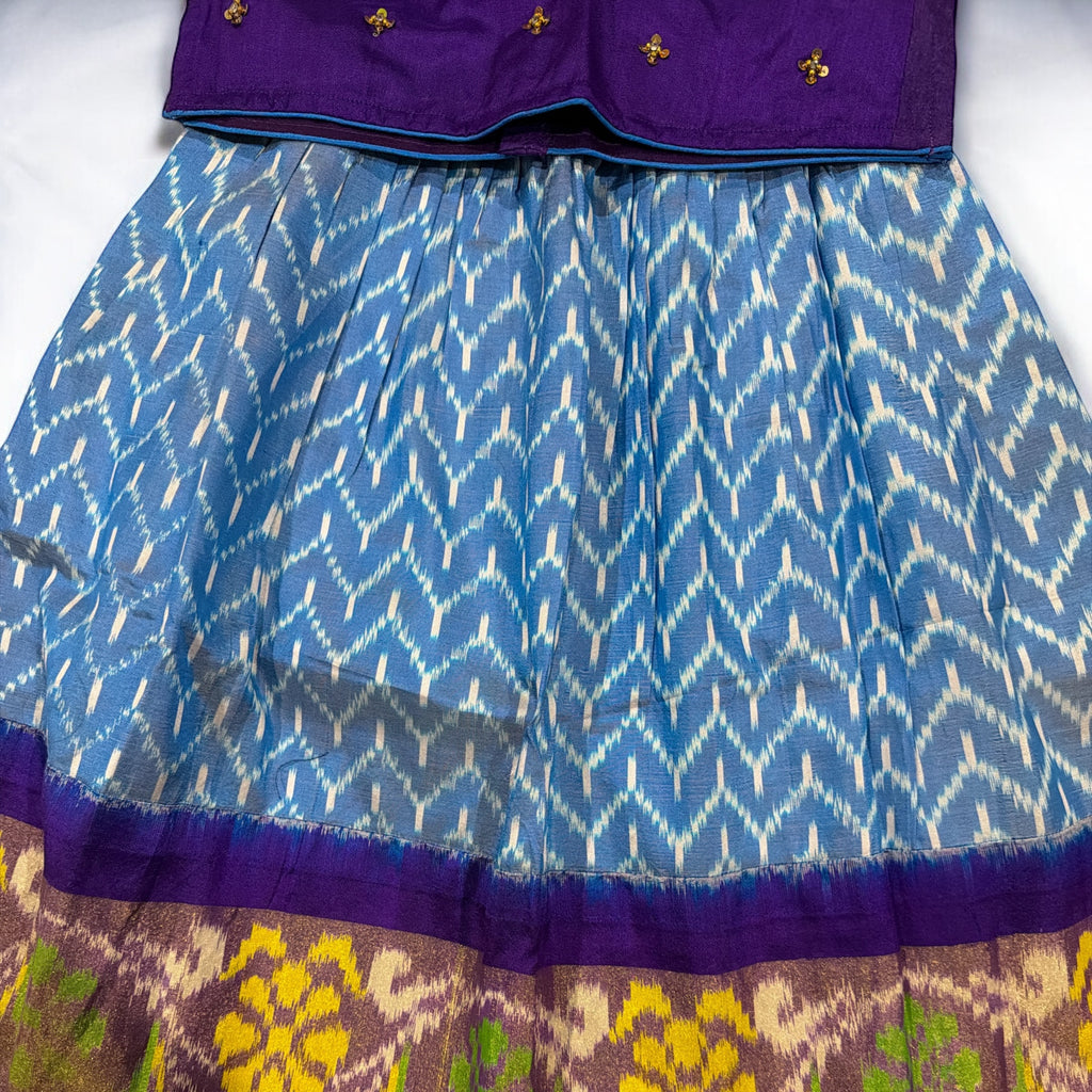 Handloom Pochampally Pattu Pavadai for Girls(4 to 5 year old )