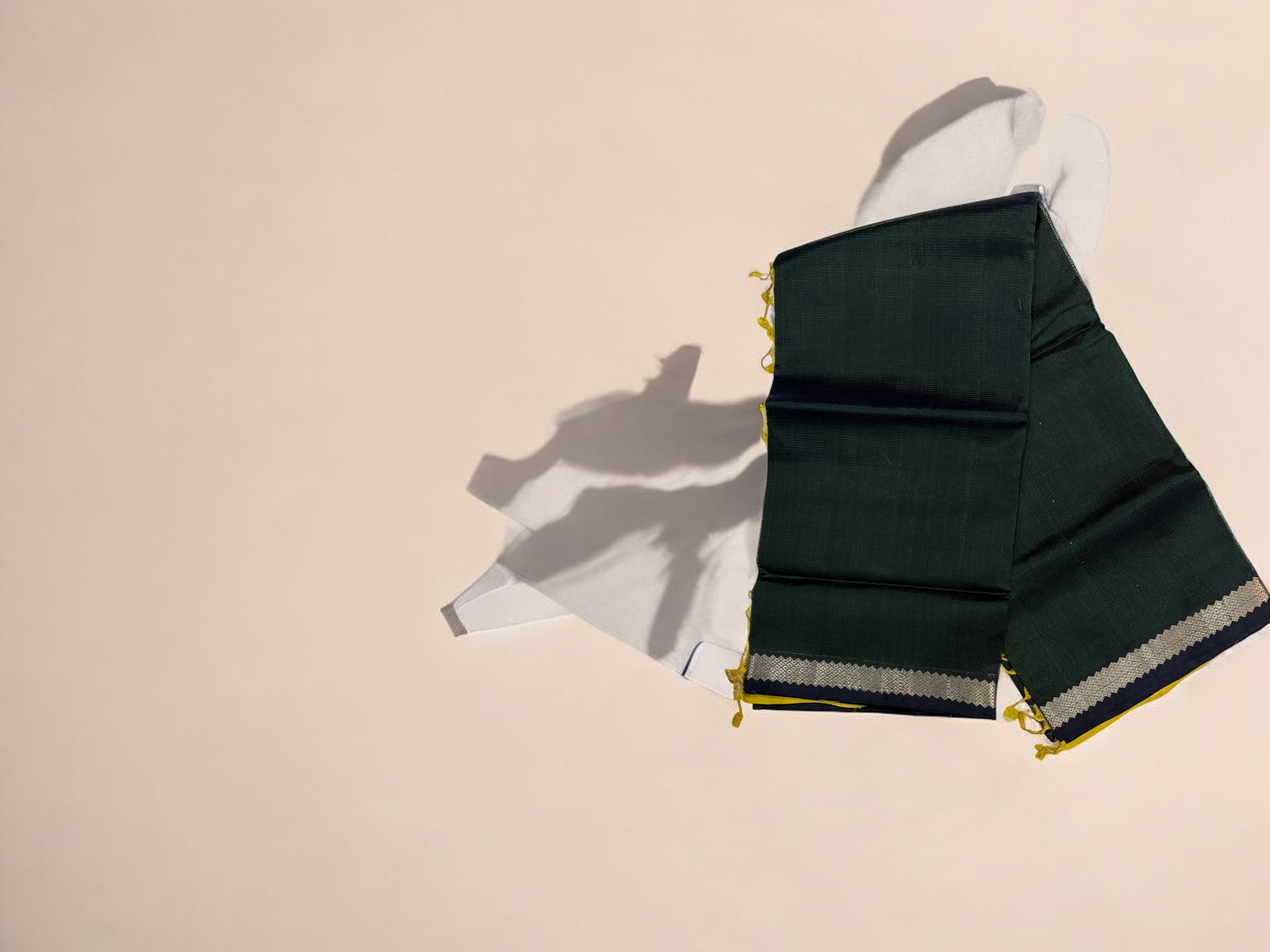 Handloom Mangalagiri Pattu Saree - Traditional Cotton Silk Weave